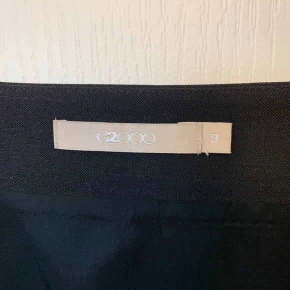 G2000 Pencil Skirt in Black (EUR 39/waist 28"/length 21.75") - Picture 4 of 5